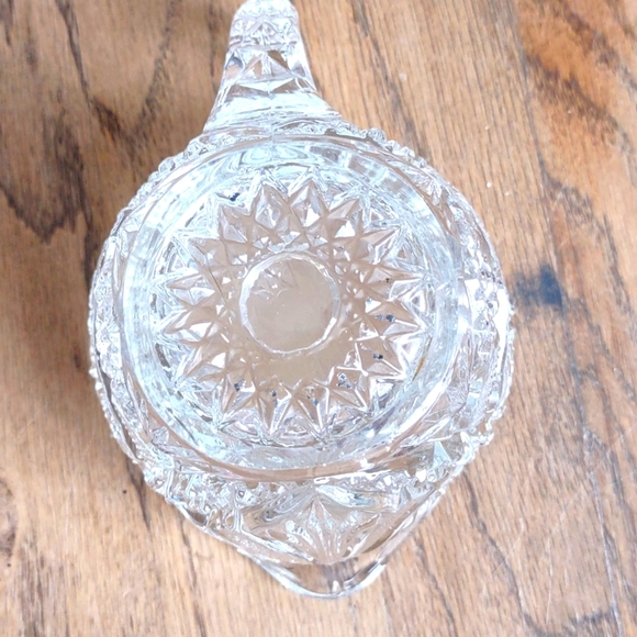 Hobstar and Arches Pressed Glass Creamer - Picture 6 of 9